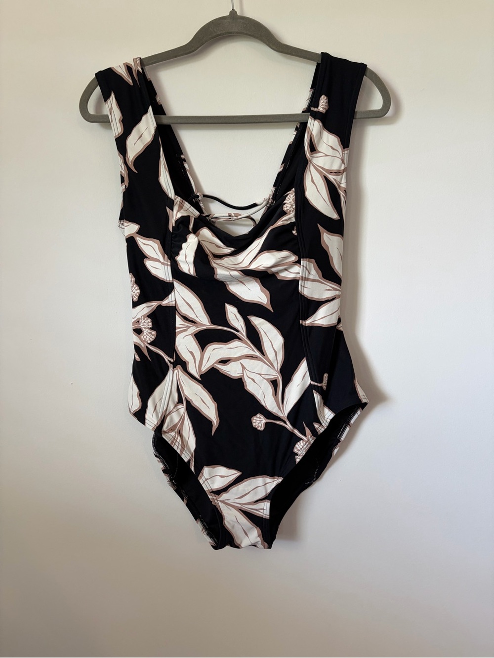 Soma one piece bathing suit swim tie back floral vacation size 16